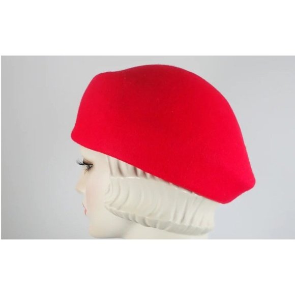 Womens One Size Red Wool Beret Hat Elegant Classic Artist French Fashion